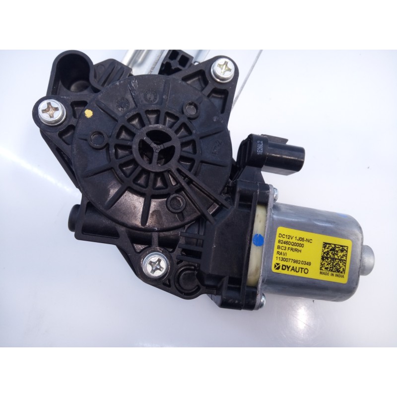 Recambio de elevalunas delantero derecho para hyundai i20 essence referencia OEM IAM 82460Q0000  E2-B5-2-2