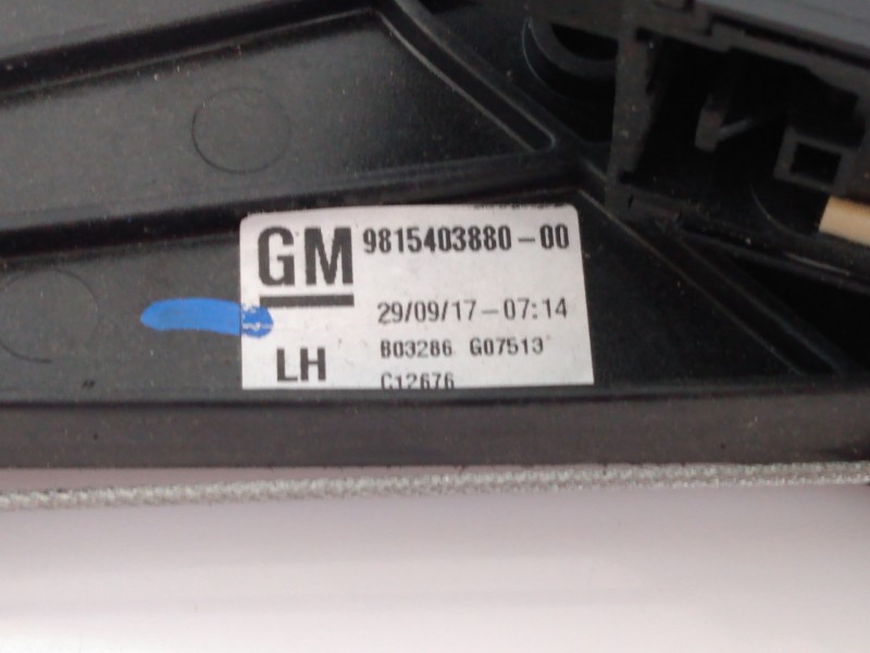 Recambio de elevalunas trasero izquierdo para opel grandland x excellence referencia OEM IAM 9815403880  E1-B3-32-2
