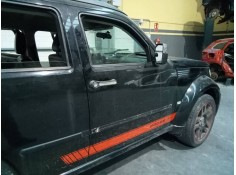 Recambio de puerta delantera derecha para dodge nitro se referencia OEM IAM    2