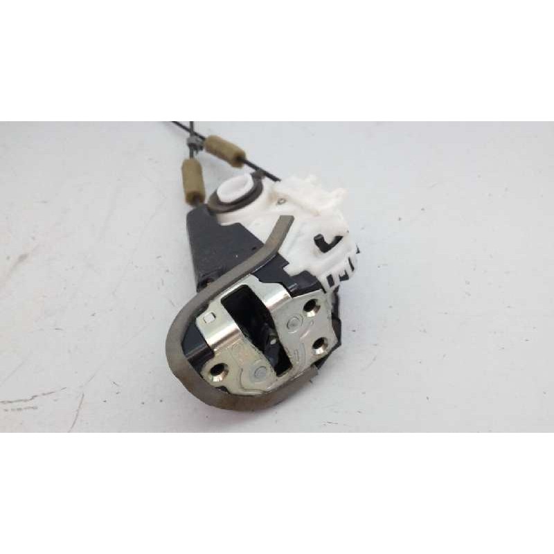 Recambio de cerradura puerta trasera izquierda para honda cr-v luxury 4x4 referencia OEM IAM M11LASA047027  E2-A2-43-2