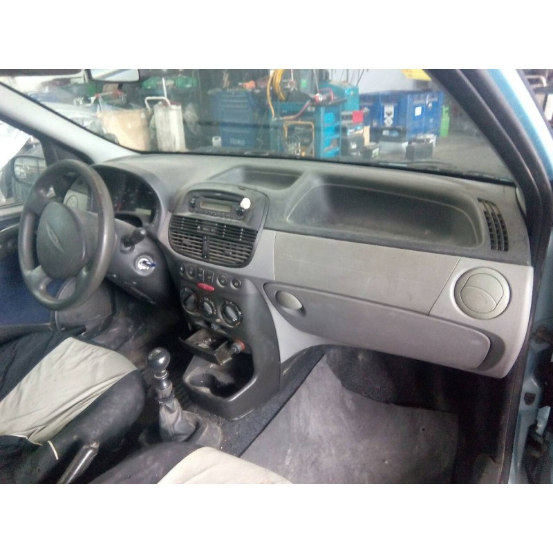 fiat punto berlina (188) del año 2002