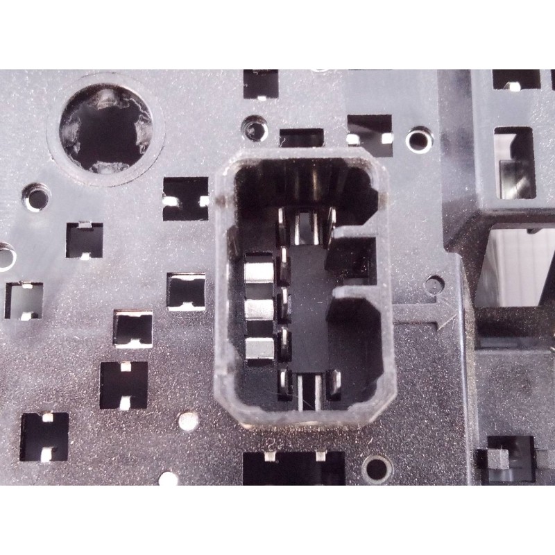 Recambio de luz interior para hyundai i20 essence referencia OEM IAM 92800Q0210 21101800108 E3-A3-50-1