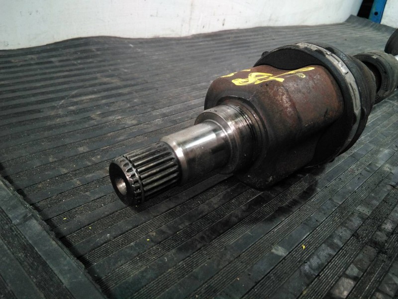 Recambio de transmision delantera izquierda para ford fiesta (cb1) trend referencia OEM IAM 8V513B437HA  P1-B6-11