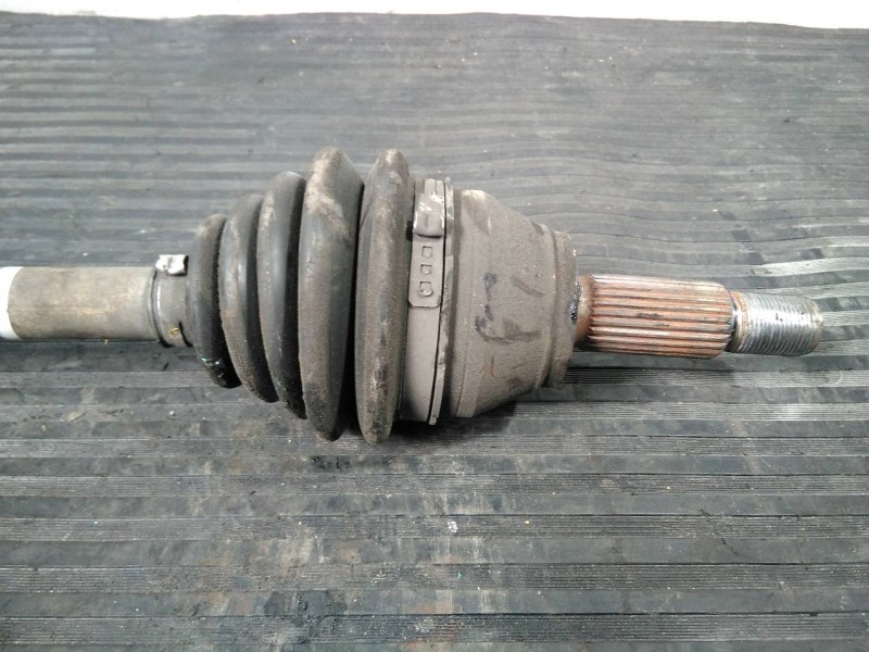 Recambio de transmision delantera izquierda para ford fiesta (cb1) trend referencia OEM IAM 8V513B437HA  P1-B6-11