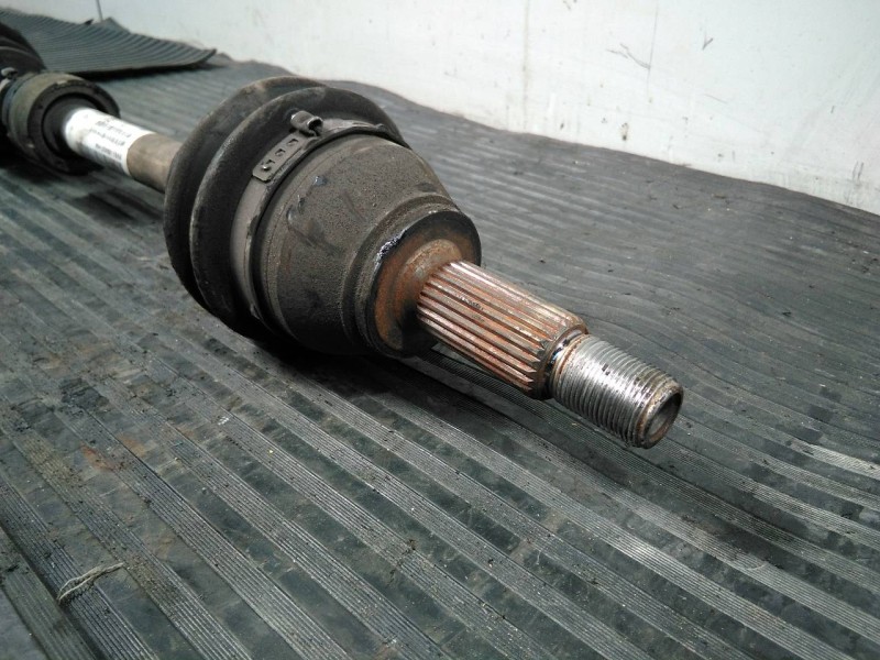 Recambio de transmision delantera izquierda para ford fiesta (cb1) trend referencia OEM IAM 8V513B437HA  P1-B6-11