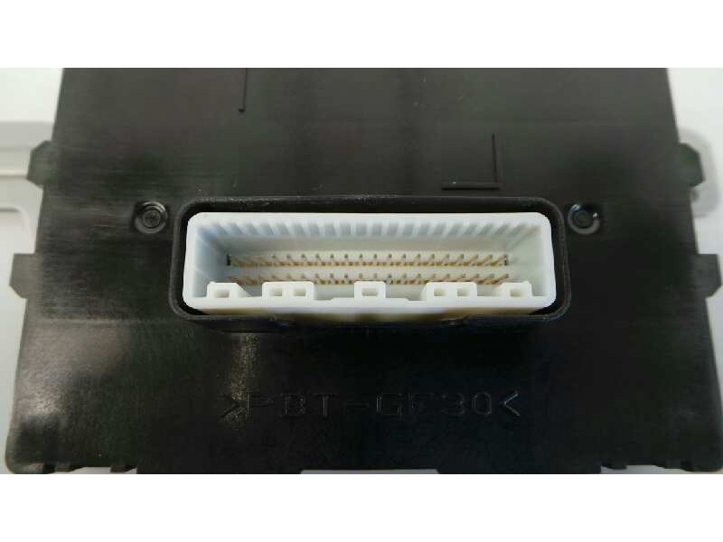 Recambio de modulo electronico para suzuki sx4 gle referencia OEM IAM 3953064R00 3953061MO E2-A3-60-2