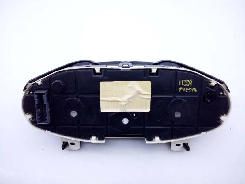 Recambio de cuadro instrumentos para ford fiesta (cb1) titanium referencia OEM IAM 8A6110849CD  E3-B3-31-1