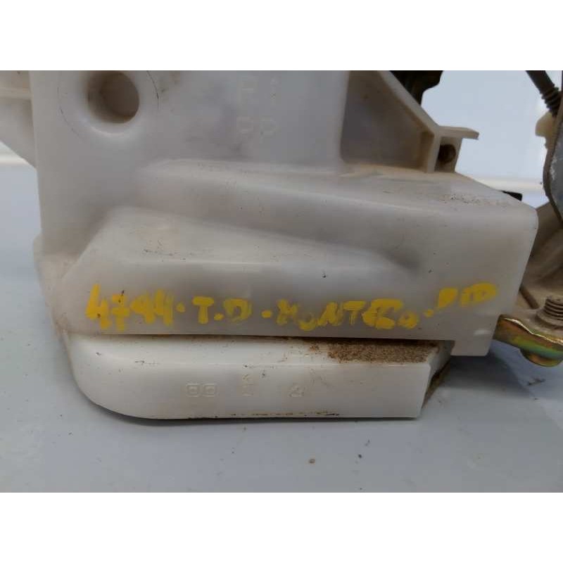 Recambio de cerradura puerta trasera derecha para mitsubishi montero (v60/v70) 3.2 di-d cat referencia OEM IAM  1015280120 E2-B4