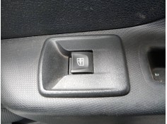 MANDO ELEVALUNAS TRASERO DERECHO 