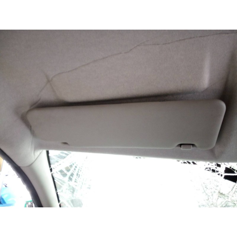 Recambio de parasol izquierdo para dacia sandero stepway comfort referencia OEM IAM   
