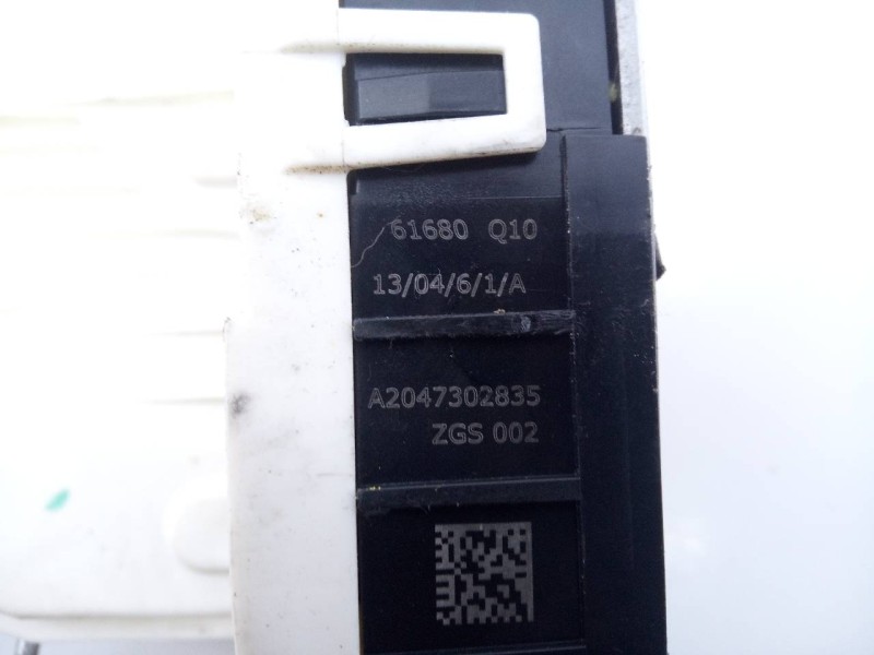 Recambio de cerradura puerta trasera derecha para mercedes-benz clase b (w246) b 180 cdi be (246.200) referencia OEM IAM A204730