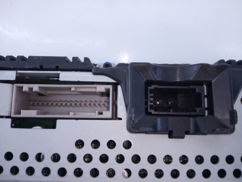 Recambio de cuadro instrumentos para audi a6 avant (4g5) 2.0 tdi referencia OEM IAM 4G8920931N 0263672117 E1-A5-27-2