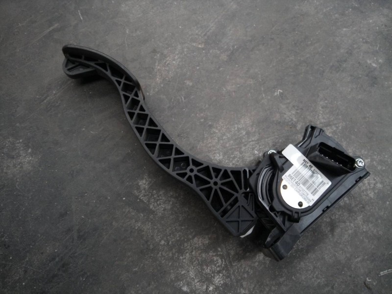 Recambio de pedal acelerador para citroën c4 picasso feel referencia OEM IAM 9674829780  