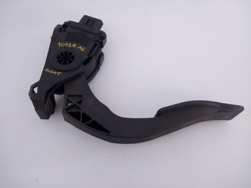 Recambio de pedal acelerador para audi a6 avant (4g5) 2.0 tdi referencia OEM IAM 8K1723523A 6PV00950521 E2-A1-17-7