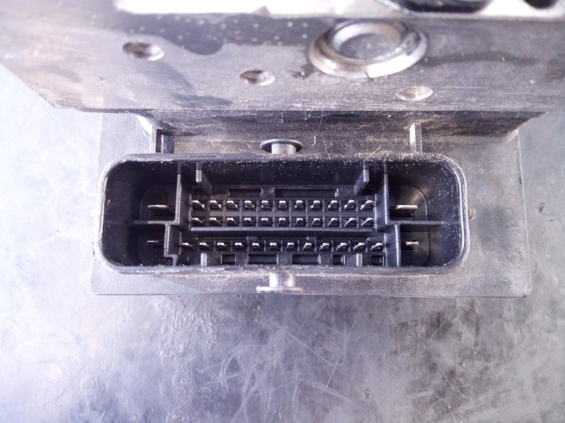 Recambio de abs para seat ibiza (6j5) reference referencia OEM IAM 6R0614517AD 0265239003 P3-A8-18-4