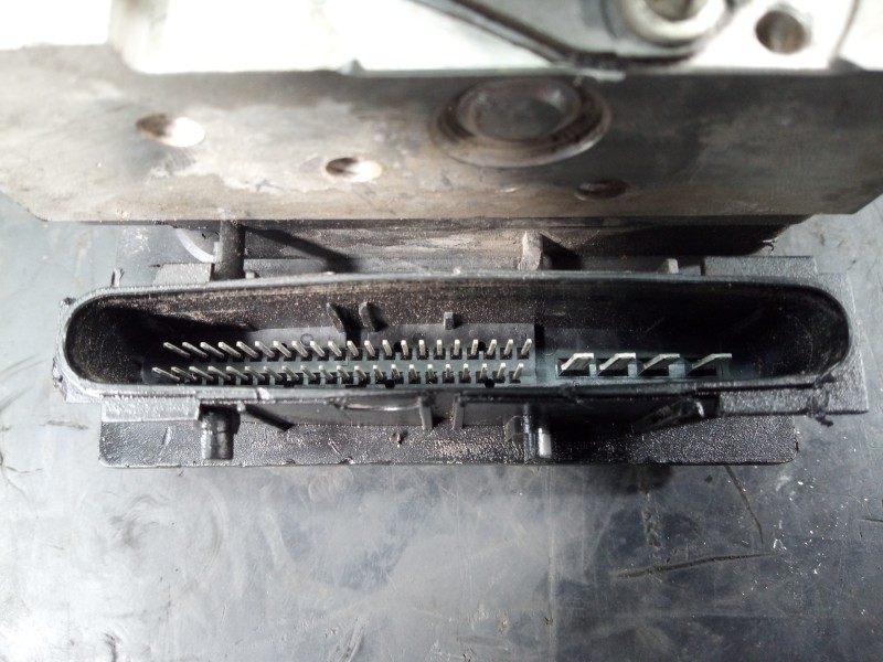 Recambio de abs para mercedes-benz clase a (w169) a 150 (169.031) referencia OEM IAM 0265950618 A0064310812 P3-A8-14-2