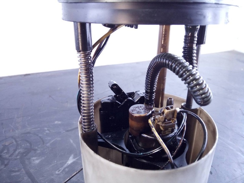 Recambio de aforador para seat ibiza (6j5) reference referencia OEM IAM 6R0919050A  P3-A6-2-3