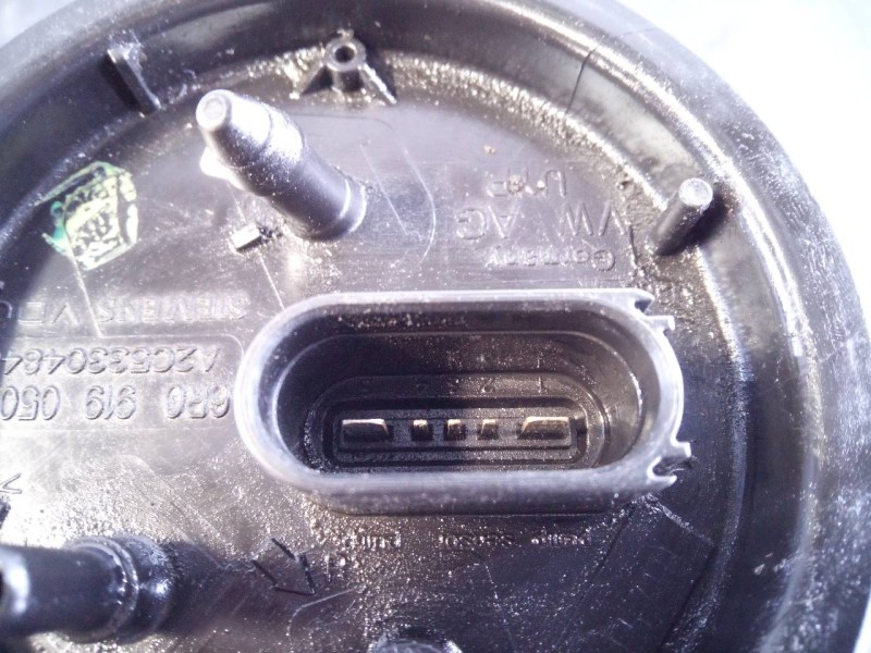 Recambio de aforador para seat ibiza (6j5) reference referencia OEM IAM 6R0919050A  P3-A6-2-3