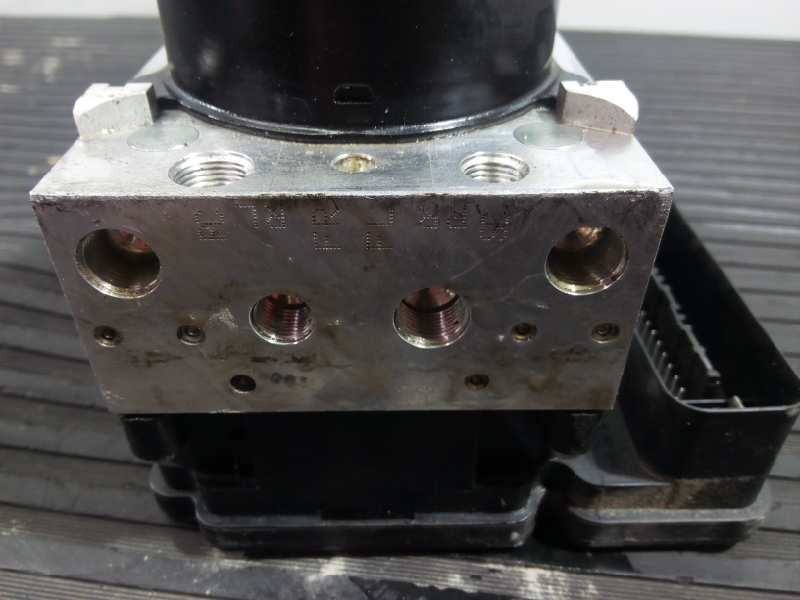 Recambio de abs para volvo xc60 r-design momentum referencia OEM IAM P31400544 28526258213 P3-A8-8-3