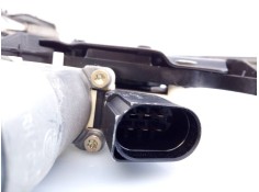 Recambio de elevalunas delantero derecho para bmw serie 5 berlina (e60) 525d referencia OEM IAM 7034352 7075668 E1-A3-12-2 2