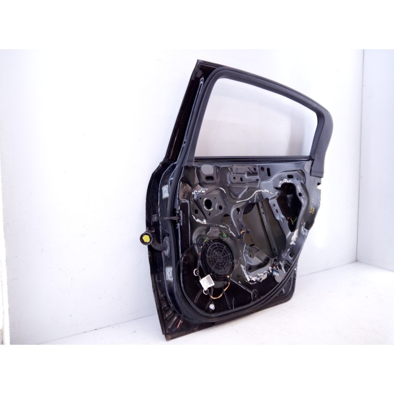 Recambio de puerta trasera derecha para peugeot 508 access referencia OEM IAM   E4-B3-10