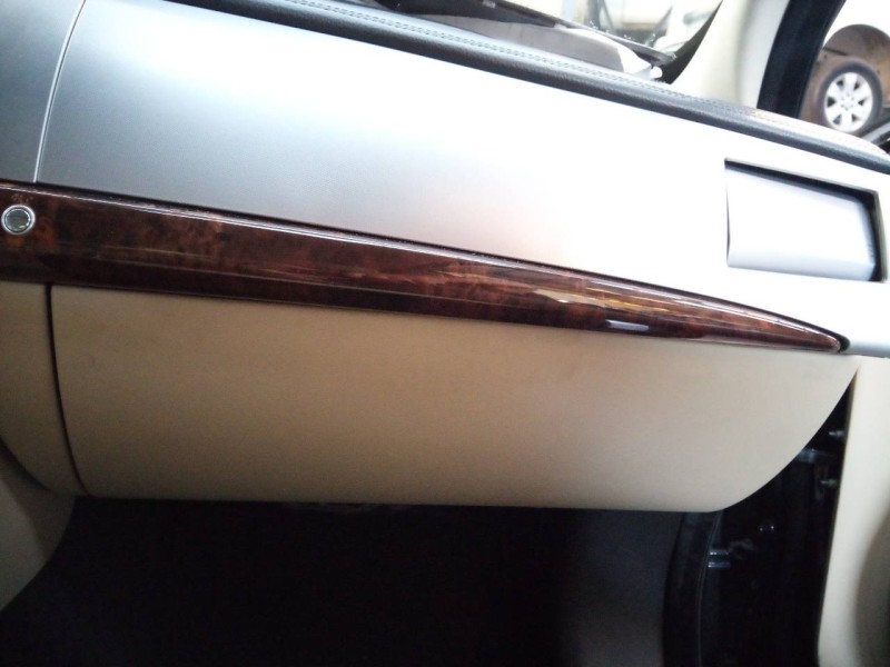 Recambio de guantera para jaguar xf 2.2 diesel referencia OEM IAM   