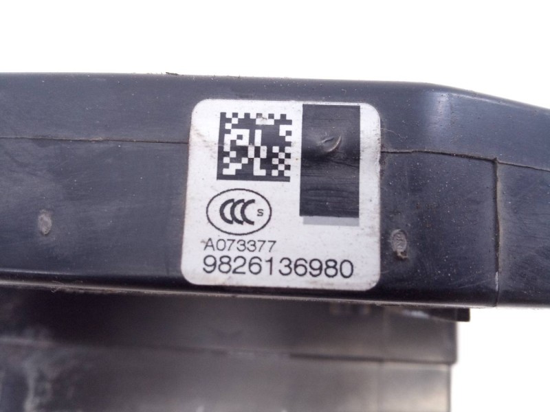 Recambio de cerradura puerta trasera izquierda para citroën c4 picasso feel referencia OEM IAM 9826136980  E1-A4-35-2