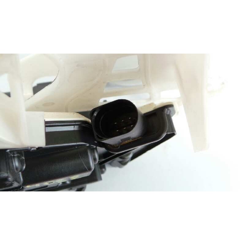 Recambio de cerradura puerta delantera derecha para volkswagen tiguan (5n2) t1 bluemotion referencia OEM IAM 5N1837016F  E1-B6-4