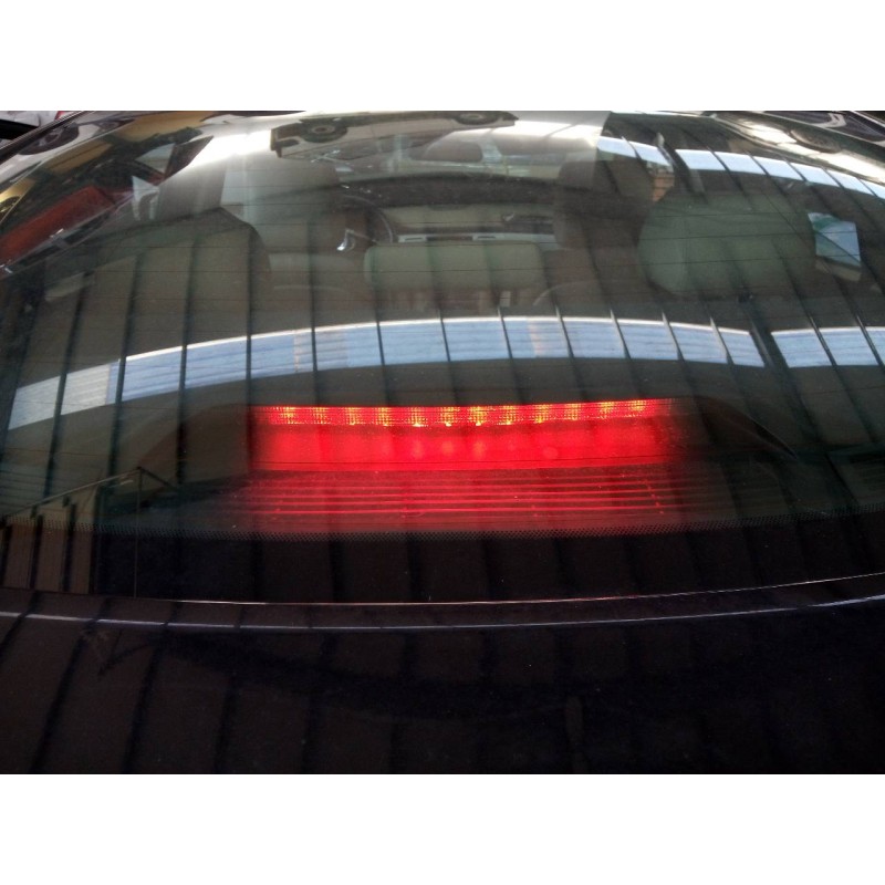 Recambio de luz central de freno para jaguar xf 2.2 diesel referencia OEM IAM   