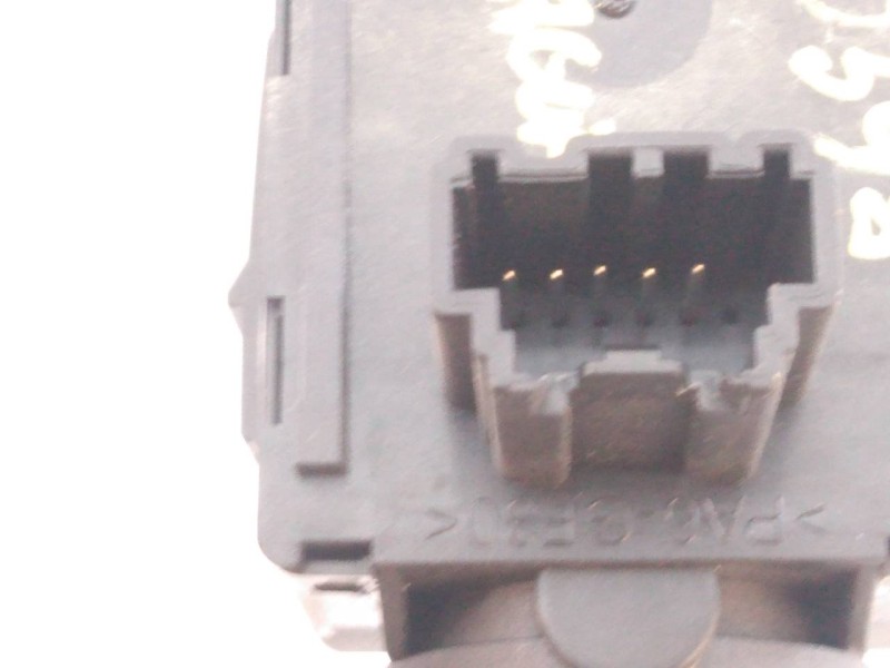 Recambio de mando limpia para jaguar xf 2.2 diesel referencia OEM IAM 8W8317A553BB  E3-B3-15-2