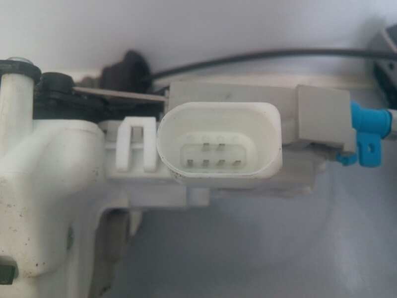 Recambio de cerradura puerta delantera izquierda para audi a3 sportback (8va) ambition referencia OEM IAM 8X1837015C  E1-B6-4-3