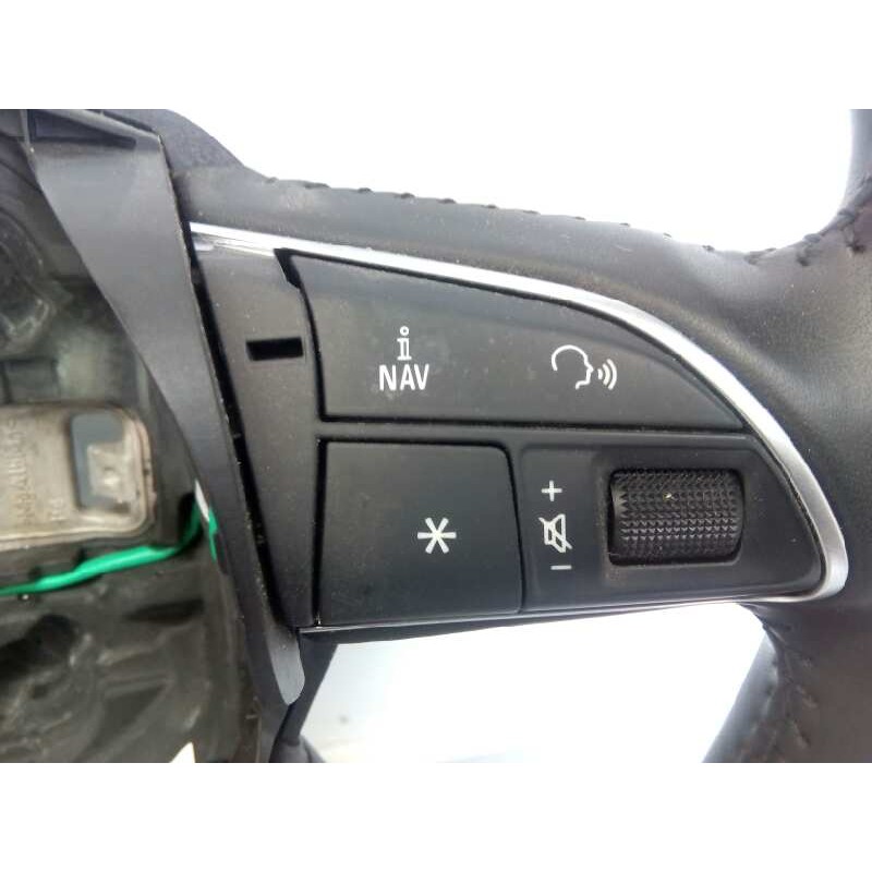 Recambio de volante para audi a3 sportback (8va) ambition referencia OEM IAM 8U0419091B  E1-B6-7-1