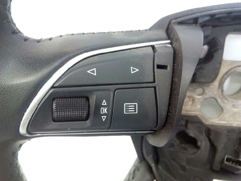 Recambio de volante para audi a3 sportback (8va) ambition referencia OEM IAM 8U0419091B  E1-B6-7-1