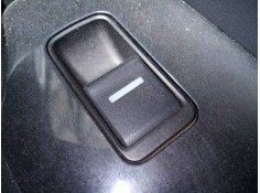 MANDO ELEVALUNAS TRASERO DERECHO 