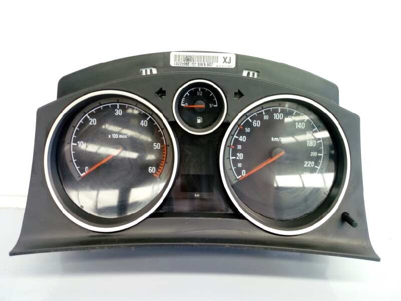 Recambio de cuadro instrumentos para opel zafira b cosmo referencia OEM IAM 13225988  E2-B6-24-4