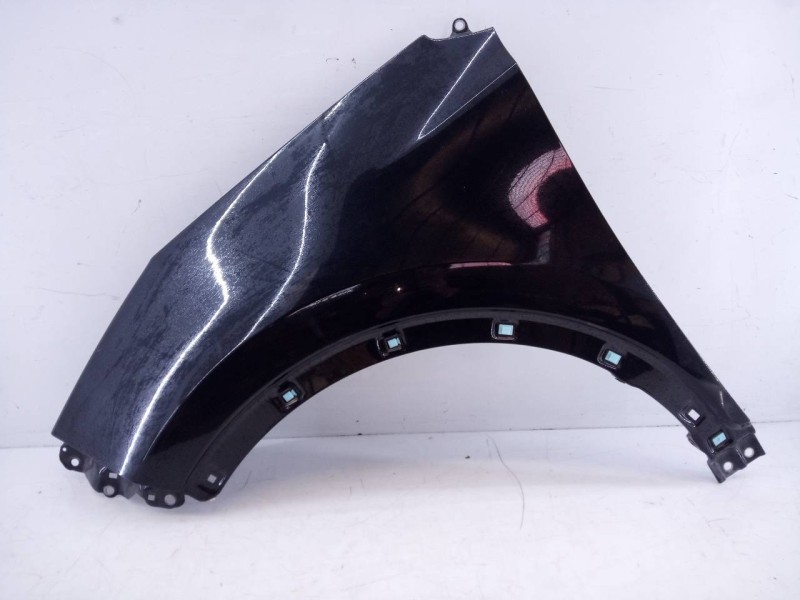 Recambio de aleta delantera izquierda para kia sportage business 2wd referencia OEM IAM   E4-A3-5