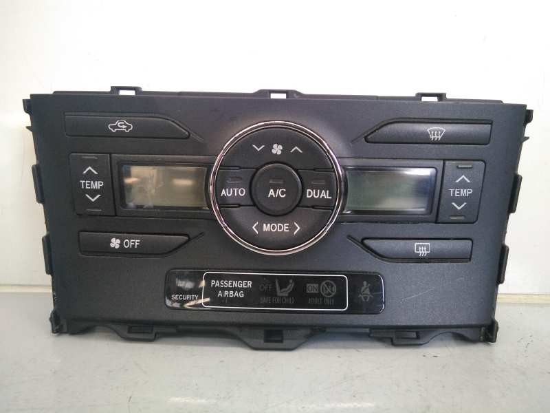 Recambio de mando climatizador para toyota auris luna referencia OEM IAM 5590002300 0M216B000N1EB E3-A1-18-4