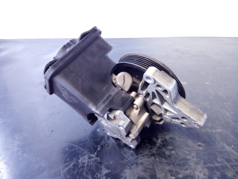 Recambio de bomba direccion para bmw x3 (e83) 2.0d referencia OEM IAM 7692974536  P3-B4-8-4