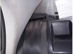 CINTURON SEGURIDAD TRASERO DERECHO 