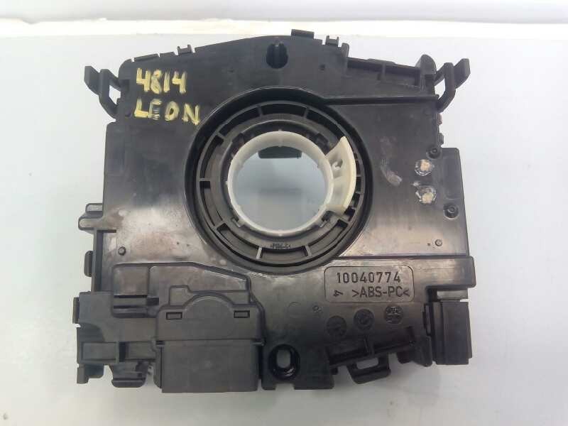 Recambio de anillo airbag para seat leon (5f1) style referencia OEM IAM 5Q0953549  E1-B6-7-4