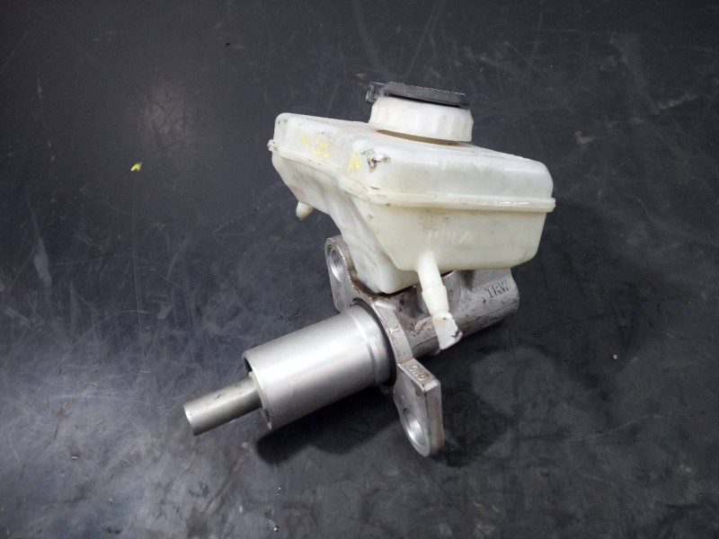 Recambio de bomba freno para audi a4 ber. (b8) básico referencia OEM IAM   P3-B9-3-2