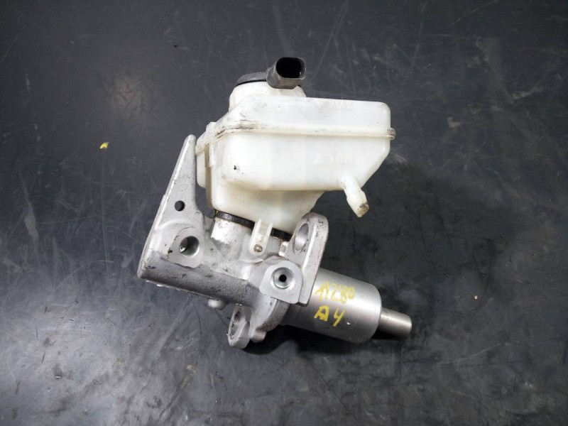 Recambio de bomba freno para audi a4 ber. (b8) básico referencia OEM IAM   P3-B9-3-2