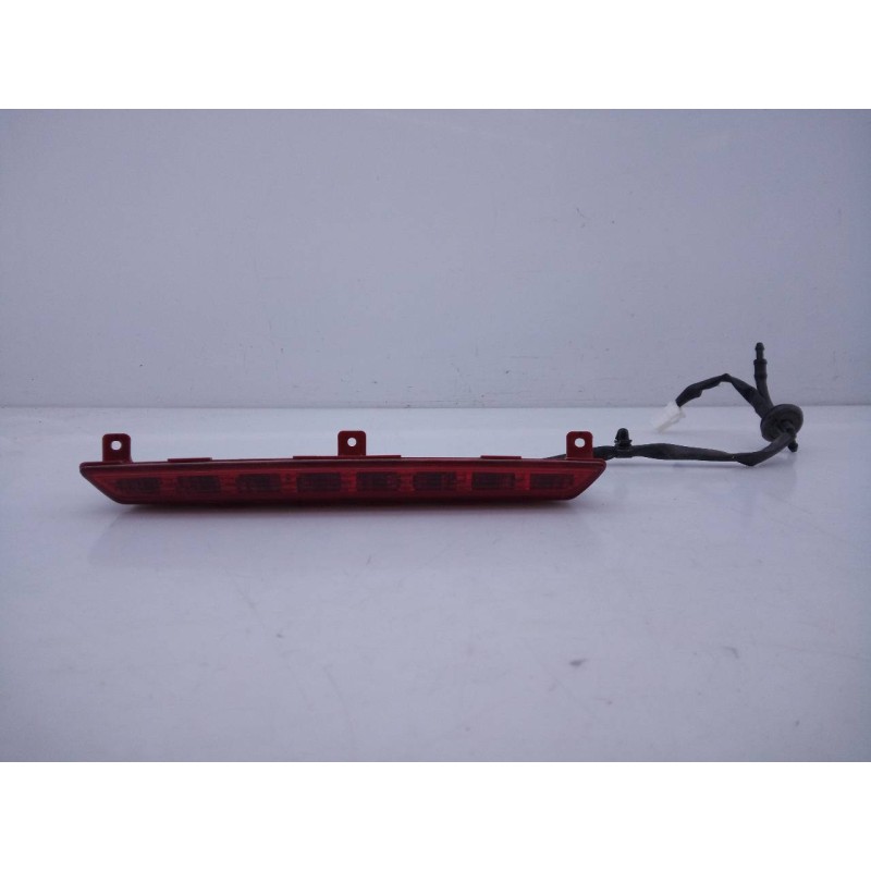 Recambio de luz central de freno para kia sportage business 2wd referencia OEM IAM   E3-A3-29-2