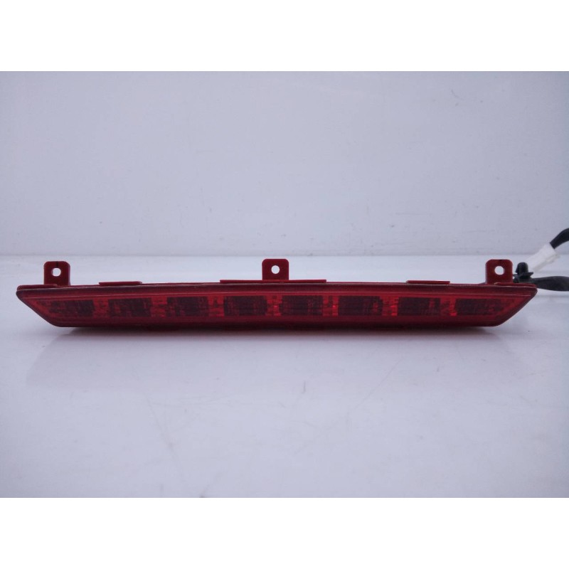 Recambio de luz central de freno para kia sportage business 2wd referencia OEM IAM   E3-A3-29-2