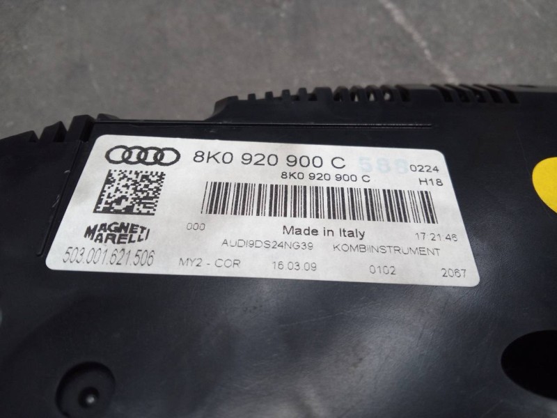 Recambio de cuadro instrumentos para audi a4 ber. (b8) básico referencia OEM IAM 8K0920900C  