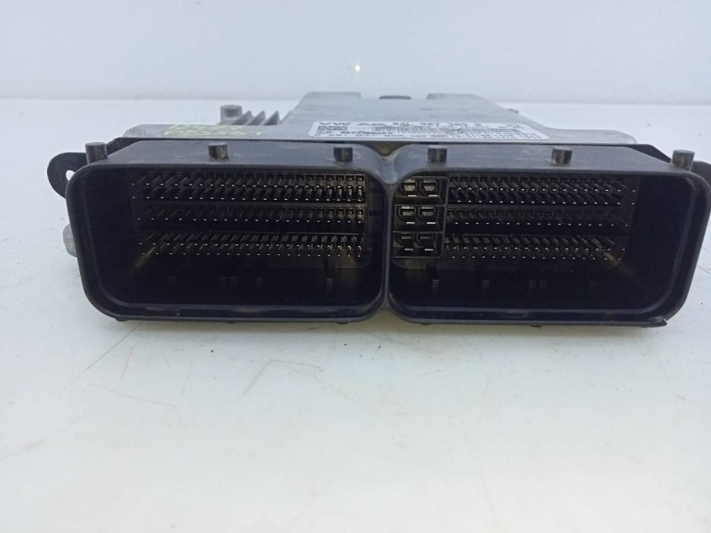 Recambio de centralita motor uce para volkswagen passat lim. (3g2) advance bmt referencia OEM IAM 04L907309R 0281031066 E2-A1-15