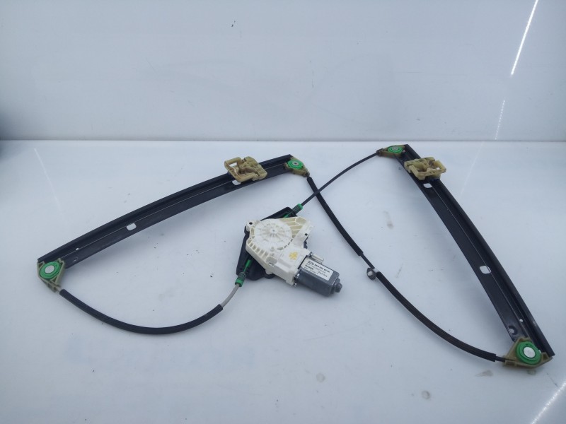 Recambio de elevalunas delantero izquierdo para audi a4 ber. (b8) básico referencia OEM IAM 8K0959801A 966935200 E1-B6-46-1