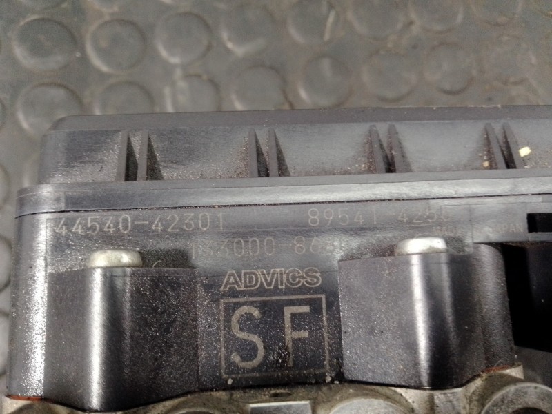 Recambio de abs para toyota rav 4 advance referencia OEM IAM 4454042301 1330008680 P3-B8-17-3