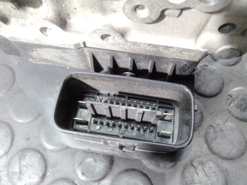 Recambio de abs para toyota rav 4 advance referencia OEM IAM 4454042301 1330008680 P3-B8-17-3