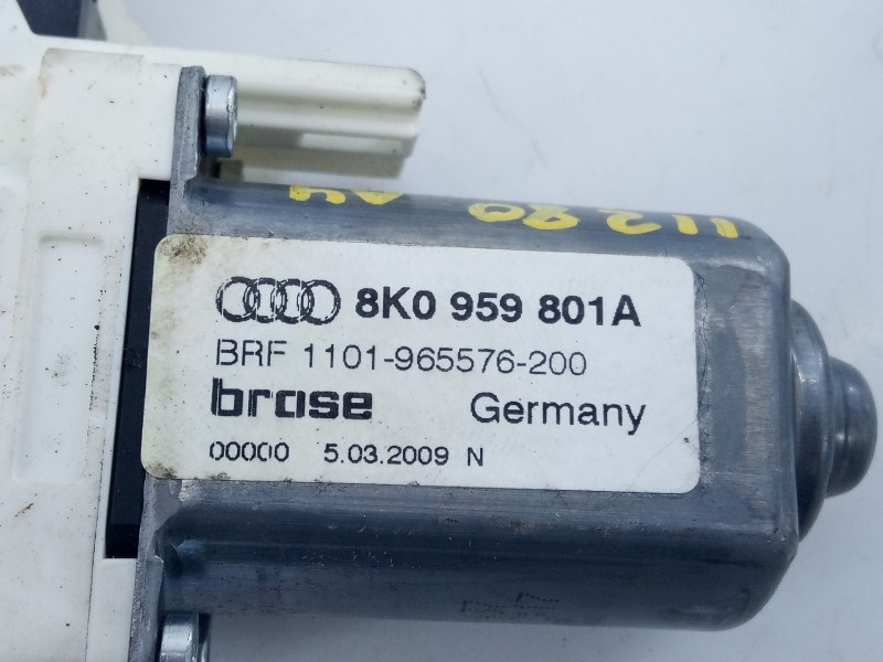 Recambio de elevalunas delantero izquierdo para audi a4 ber. (b8) básico referencia OEM IAM 8K0959801A 966935200 E1-B6-46-1